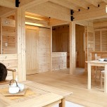 対面キッチンとアイデア収納が住み心地を高める家